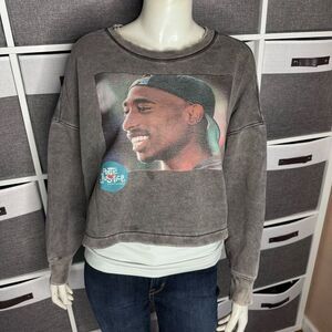 Chemistry Tupac "Poetic Justice" cropped boxy-fit sweatshirt Size Small